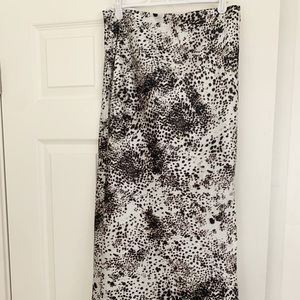 Cheetah print midi skirt with slit